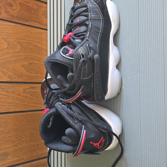 Nike Air Jordan's 5.5Y - Picture 3 of 4